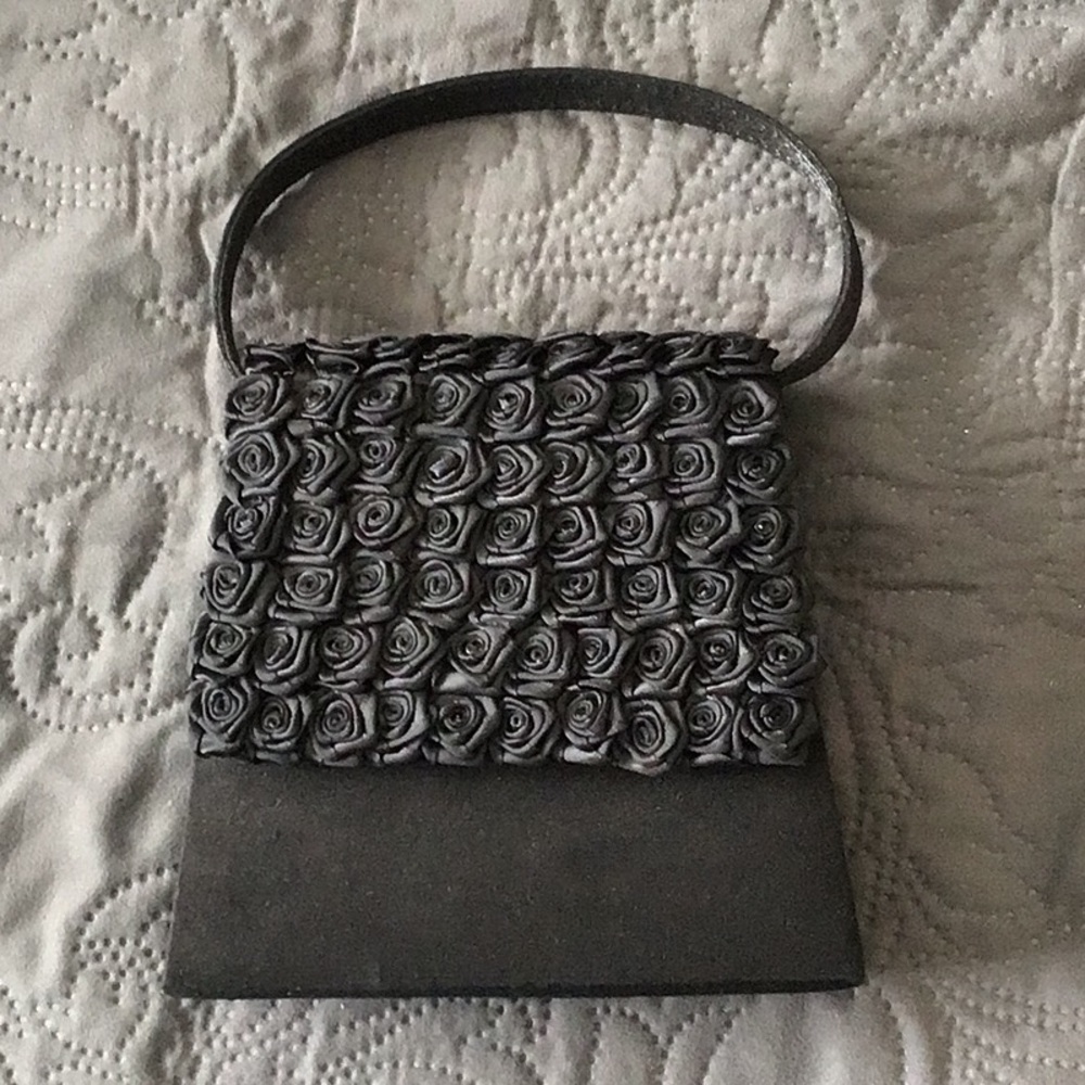 Elegant Black Rose Embellished Evening Handbag